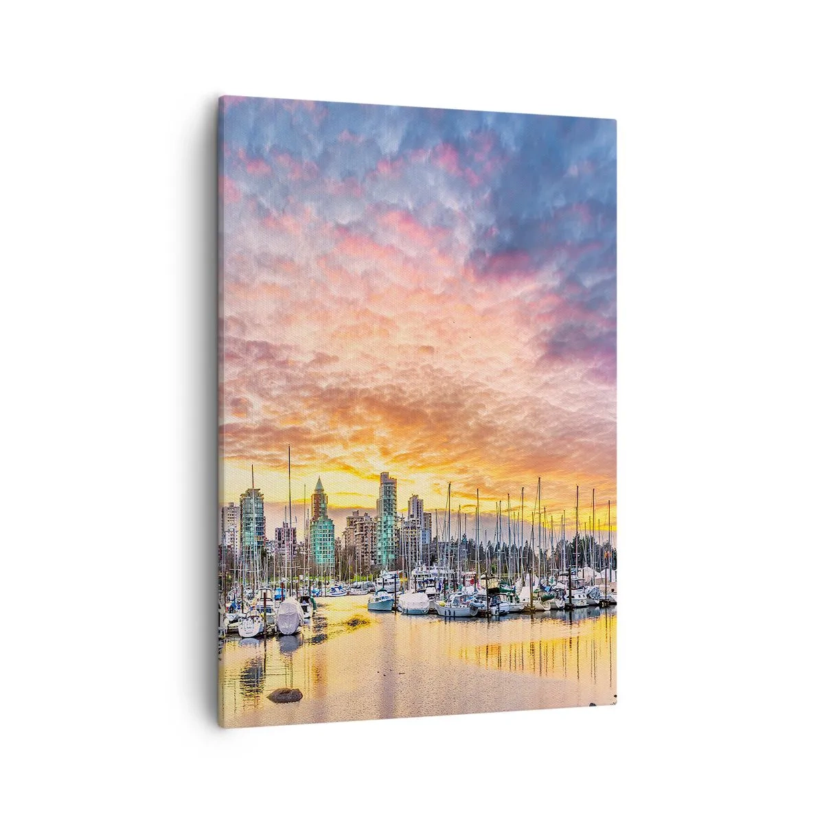 Bild auf Leinwand - Leinwandbild - Marina mit Yachten und Stadtbild bei Sonnenuntergang - 50x70cm - Die Stadt der tausend Seefahrer - Moderne Wanddekoration für Wohnzimmer und Schlafzimmer ARTTOR