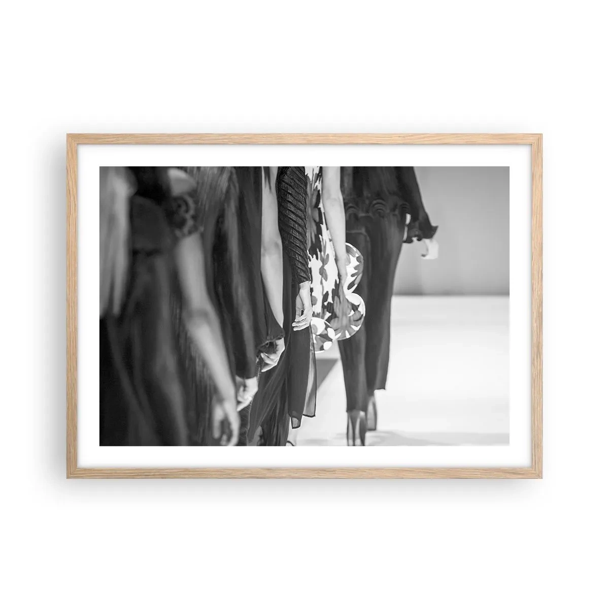 Poster in einem Rahmen aus heller Eiche - Eine stilvolle Parade - 70x50 cm