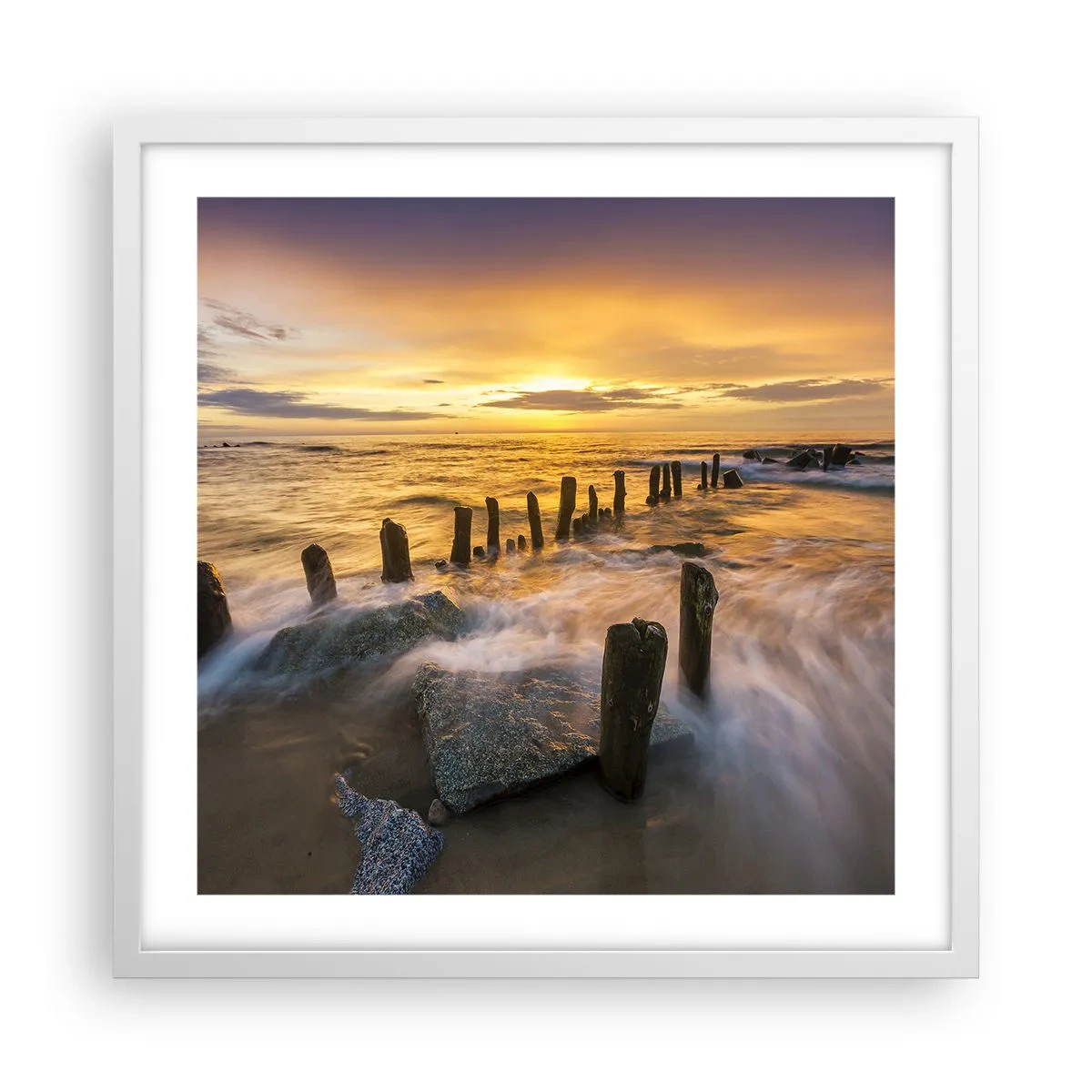 Poster in einem weißen Rahmen - Die raue Schönheit der Ostsee - 50x50 cm