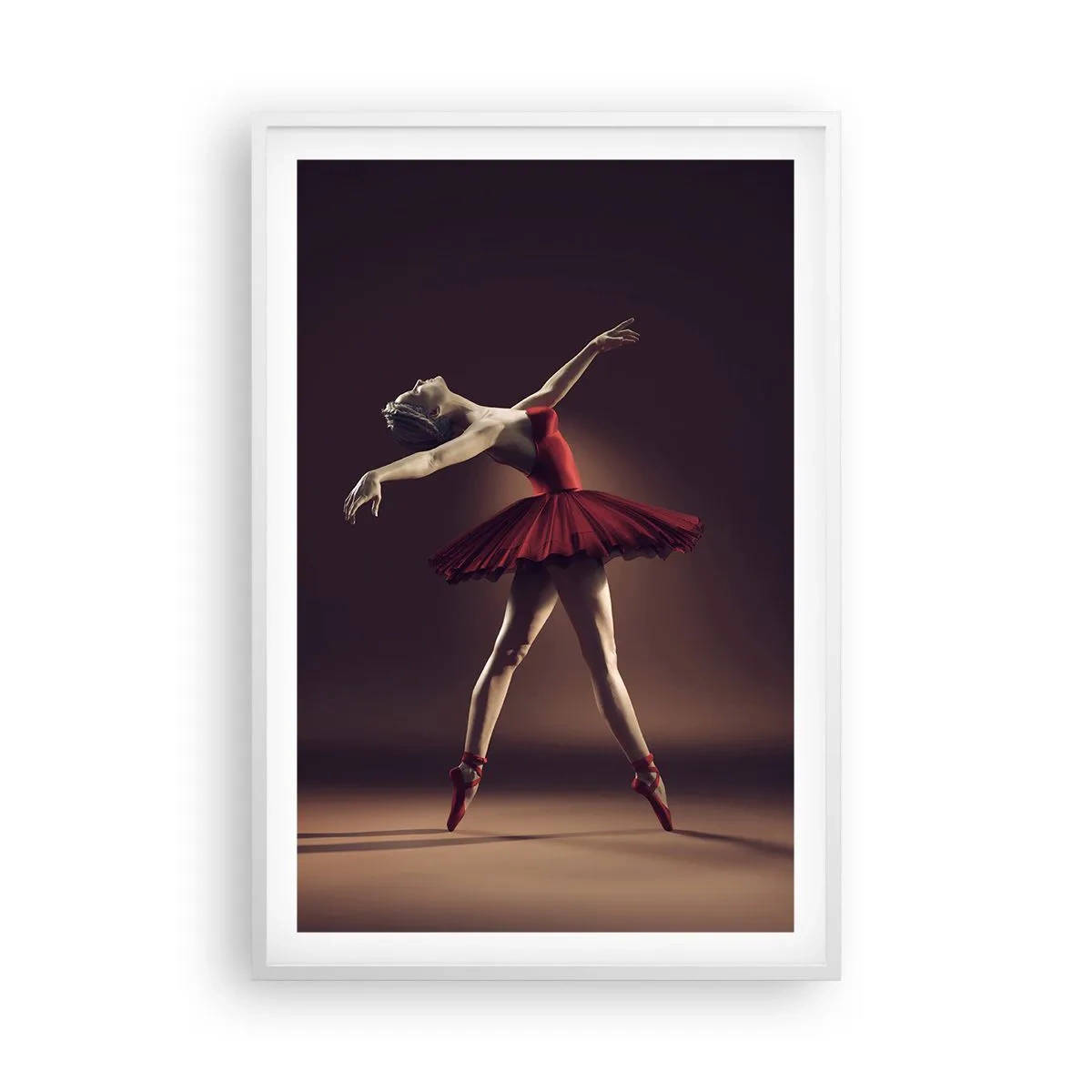 Poster in einem weißen Rahmen - Eine Primaballerina - 61x91 cm
