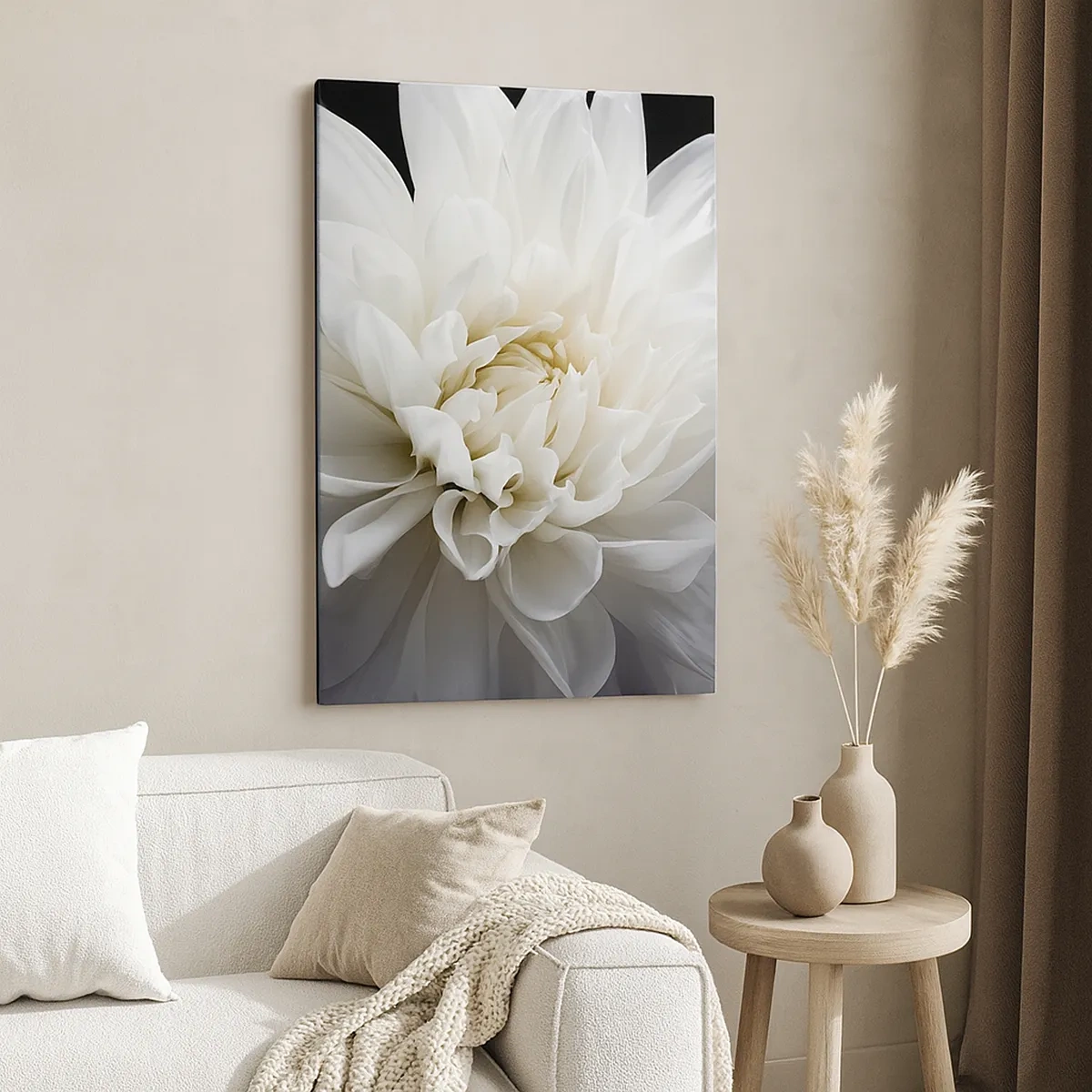 Bild auf Leinwand - Leinwandbild - Eine zarte weiße Blume auf schwarzem Hintergrund in einer eleganten Komposition - 50x70cm - Der Morgen der Braut - Moderne Wanddekoration für Wohnzimmer und Schlafzimmer ARTTOR