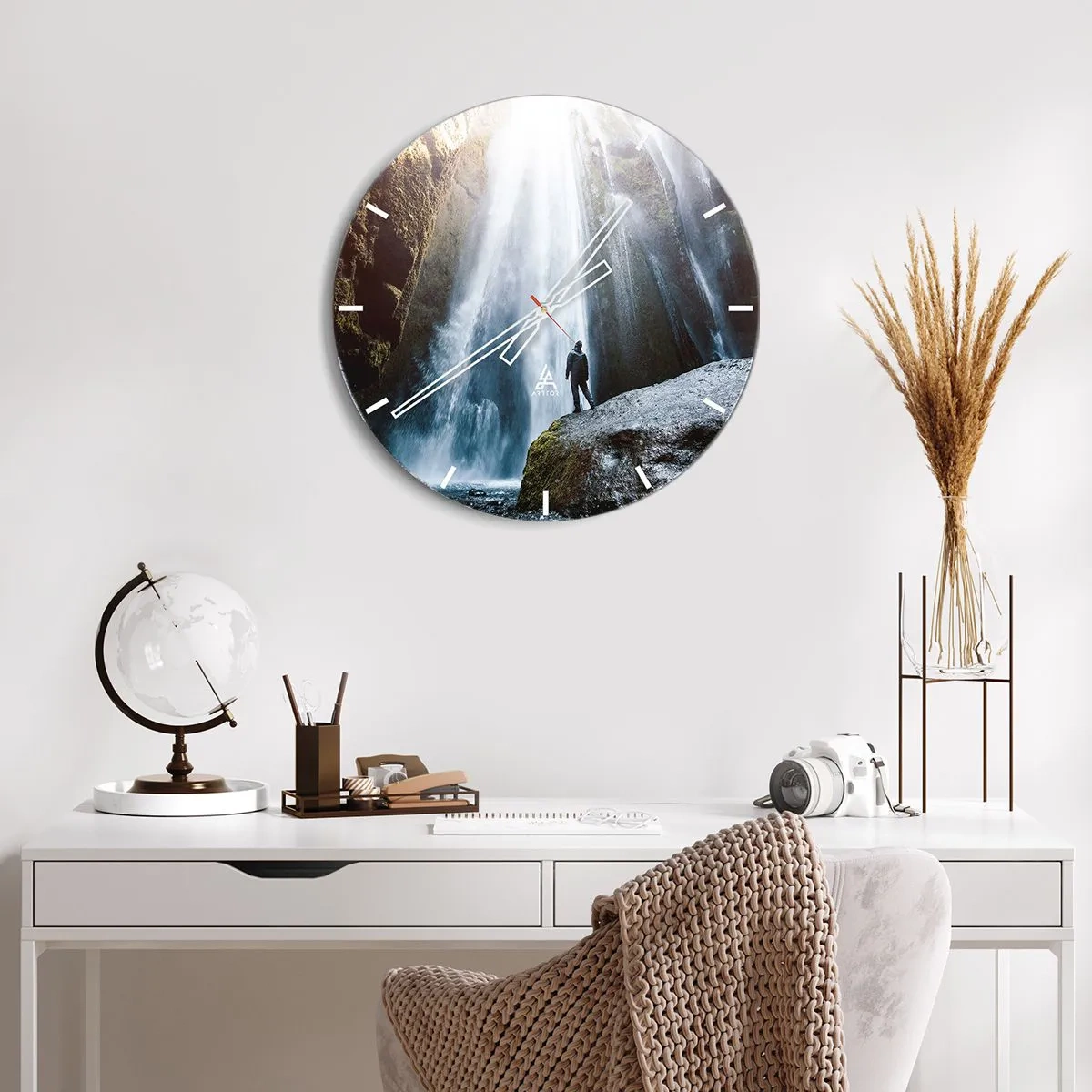 Wanduhr - Glasuhr - Wiederherstellung der Proportionen - 40x40 cm