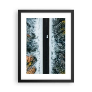 Poster in einem schwarzem Rahmen - Schnitt durch den Winterwald - 30x40 cm