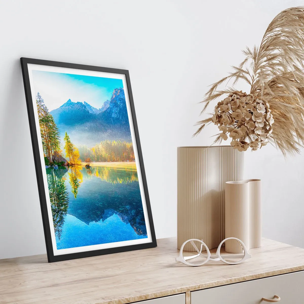 Poster in einem schwarzem Rahmen - Majestät und Süße - 40x50 cm