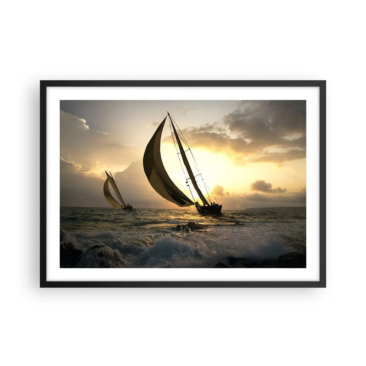 Poster in einem schwarzem Rahmen - Segelboote auf See bei Sonnenuntergang - 70x50cm - Mit dem Wind und gegen den Wind - Moderne Wanddekoration für Wohnzimmer und Schlafzimmer ARTTOR