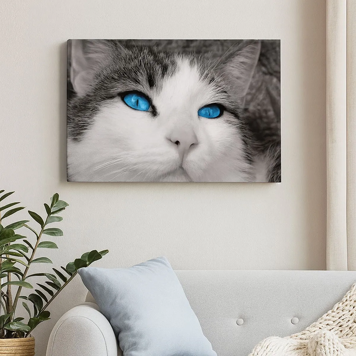Bild auf Leinwand - Leinwandbild - Porträt einer Katze mit blauen Augen im Schwarz-Weiß-Stil - 70x50cm - Ungewöhnlich blauäugig - Moderne Wanddekoration für Wohnzimmer und Schlafzimmer ARTTOR