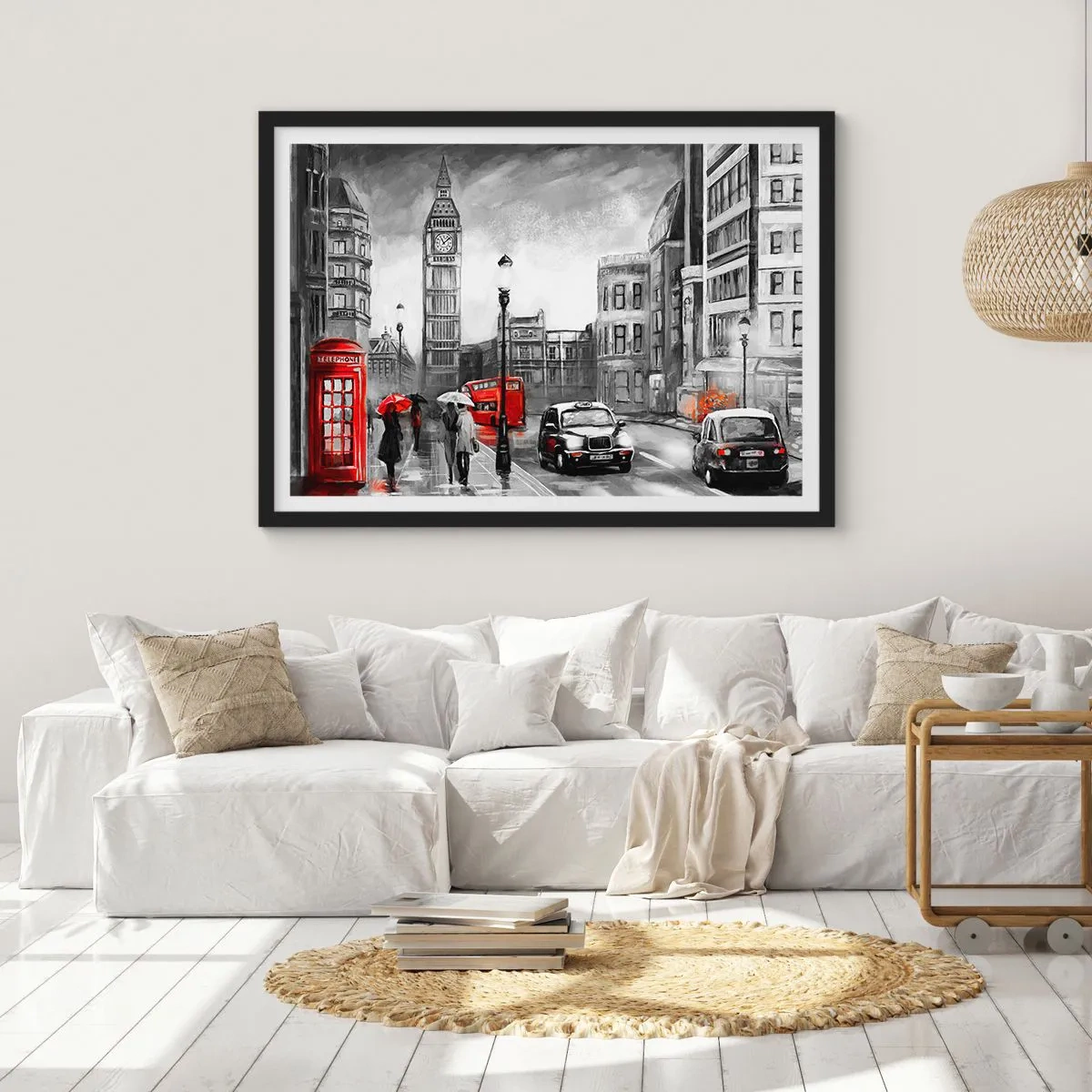 Poster in einem schwarzem Rahmen - Eine Londoner Szene in Schwarzweiß mit roten Akzenten - 100x70cm - Gar keine graue Stadt - Moderne Wanddekoration für Wohnzimmer und Schlafzimmer ARTTOR