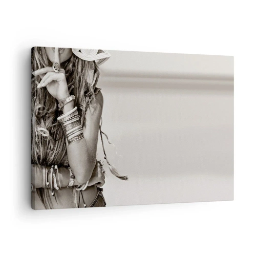 Bild auf Leinwand - Leinwandbild - Porträt einer Boho-Frau mit Schmuck - 70x50cm - Wieso ein Mädchen - Moderne Wanddekoration für Wohnzimmer und Schlafzimmer ARTTOR