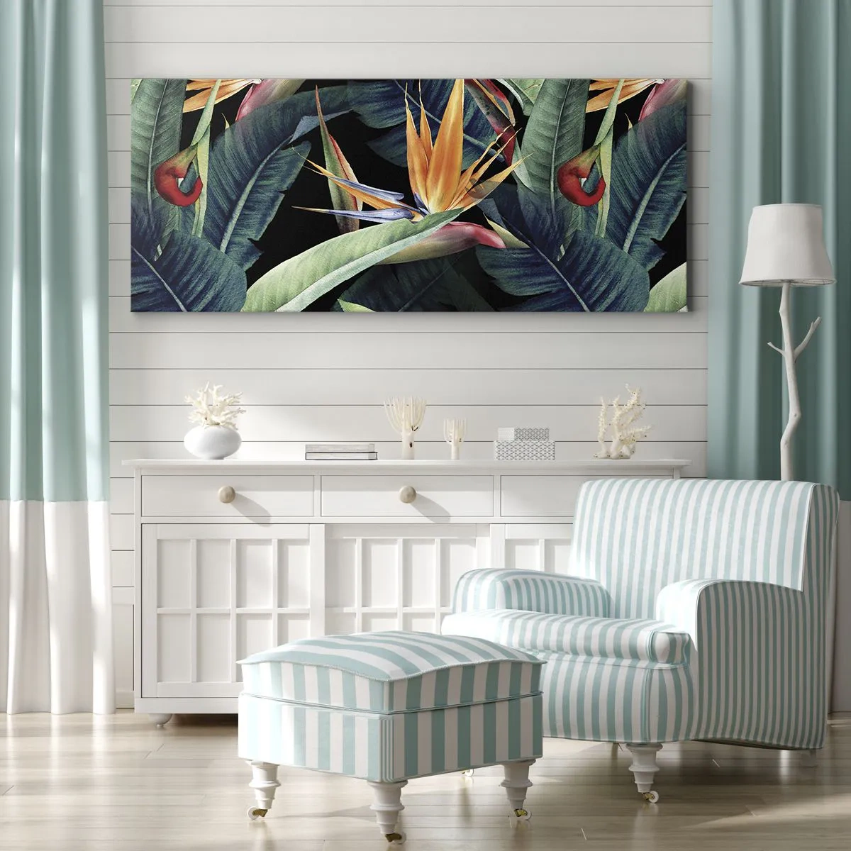 Bild auf Leinwand - Leinwandbild - Tropische Blumen und Blätter auf schwarzem Hintergrund - 120x50cm - Flammende Blumen der Tropen - Moderne Wanddekoration für Wohnzimmer und Schlafzimmer ARTTOR