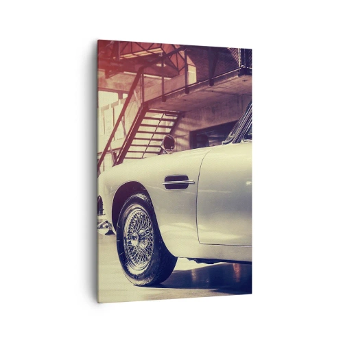Bild auf Leinwand - Leinwandbild - Ein Oldtimer in einer stilvollen Garage mit industriellem Interieur - 80x120cm - Die Klassiker werden nicht alt - Moderne Wanddekoration für Wohnzimmer und Schlafzimmer ARTTOR