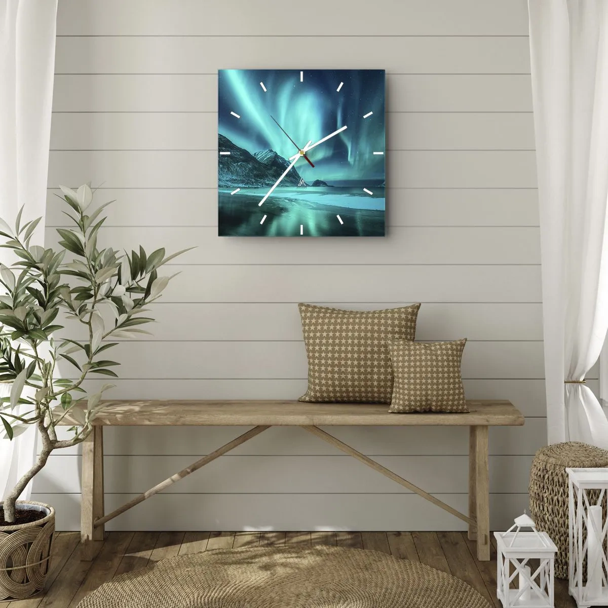 Wanduhr - Glasuhr - Aurora Borealis über einer bergigen Winterlandschaft - 30x30cm - Wunder des Nordens - Moderne Wanddekoration für Wohnzimmer und Schlafzimmer ARTTOR