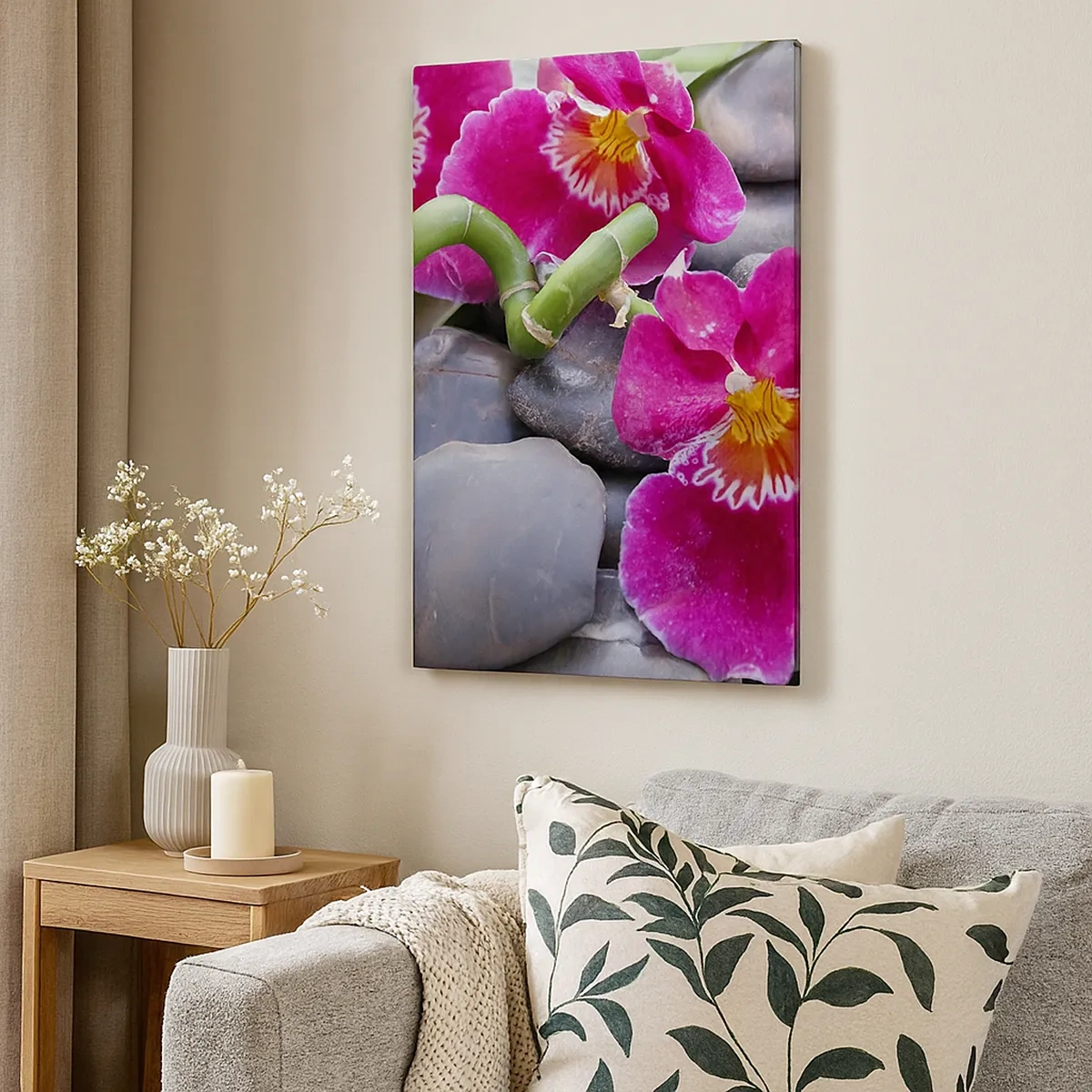 Bild auf Leinwand - Leinwandbild - Rosa Orchideen vor einem Hintergrund aus glatten Steinen - 50x70cm - Kühlen und erhitzen - Moderne Wanddekoration für Wohnzimmer und Schlafzimmer ARTTOR