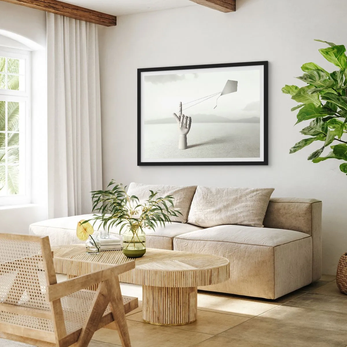 Poster in einem schwarzem Rahmen - Eine minimalistische Holzhand mit einem Drachen vor einem Landschaftshintergrund. - 100x70cm - Kraftprobe - Moderne Wanddekoration für Wohnzimmer und Schlafzimmer ARTTOR