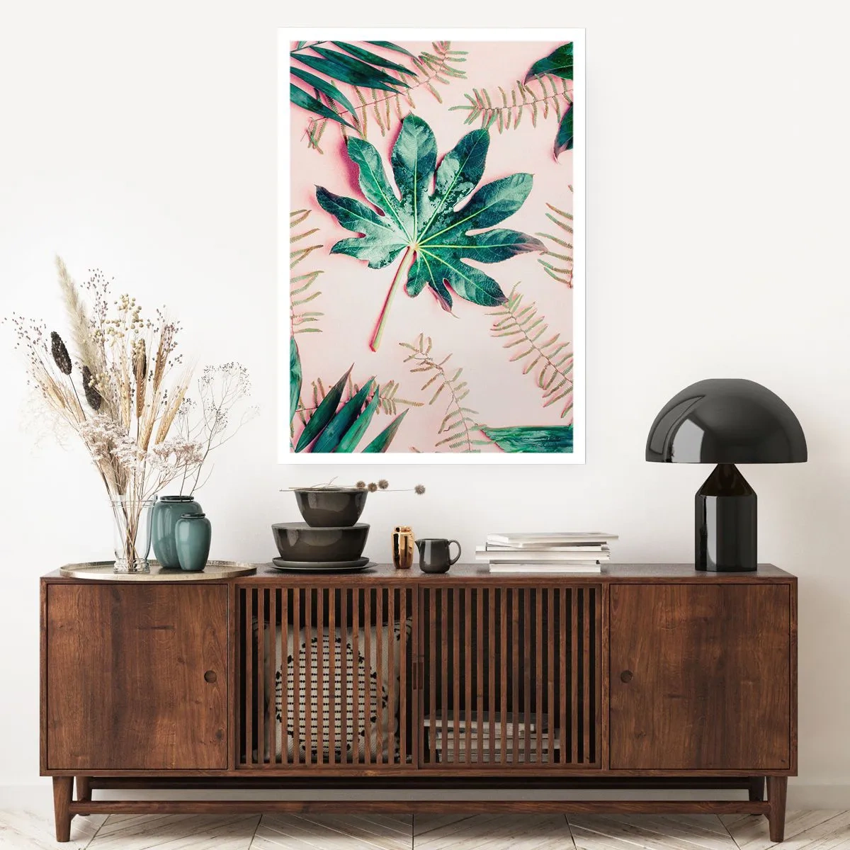 Poster - Eine Studie von Grün auf einem rosa Hintergrund - 70x100 cm