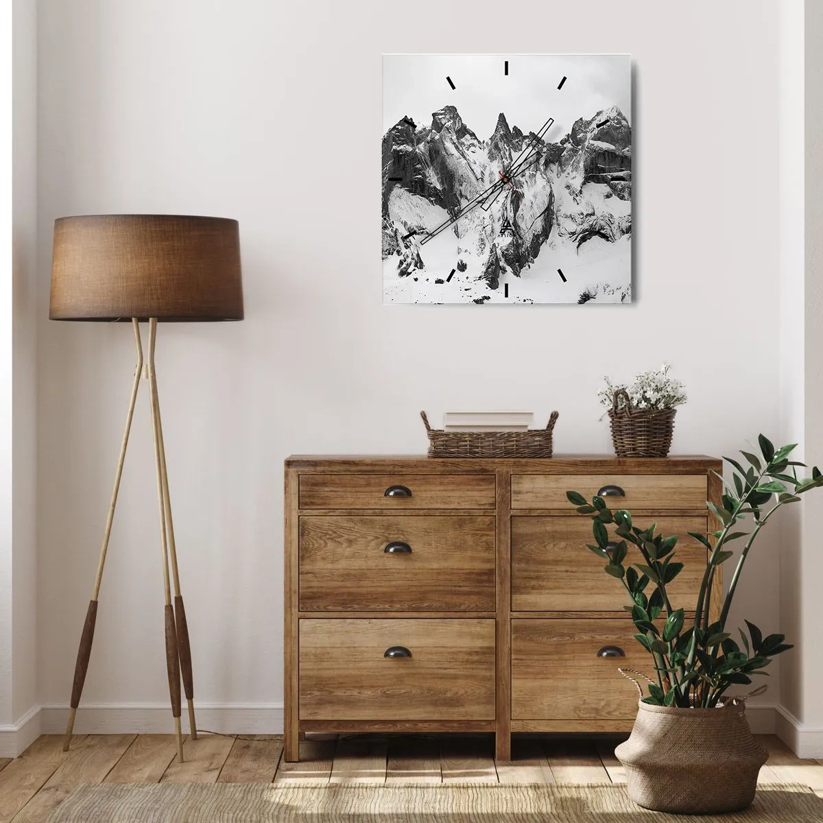 Wanduhr - Glasuhr - Schwarz-weiße schneebedeckte Berggipfel - 30x30cm - Gefährlicher Granitgrat - Moderne Wanddekoration für Wohnzimmer und Schlafzimmer ARTTOR