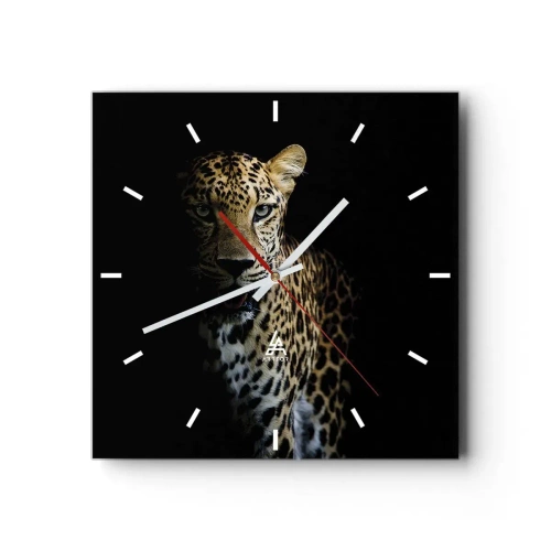 Wanduhr - Glasuhr - Ein Leopard auf dunklem Hintergrund mit intensivem Blick - 30x30cm - Dunkle Schönheit - Moderne Wanddekoration für Wohnzimmer und Schlafzimmer ARTTOR