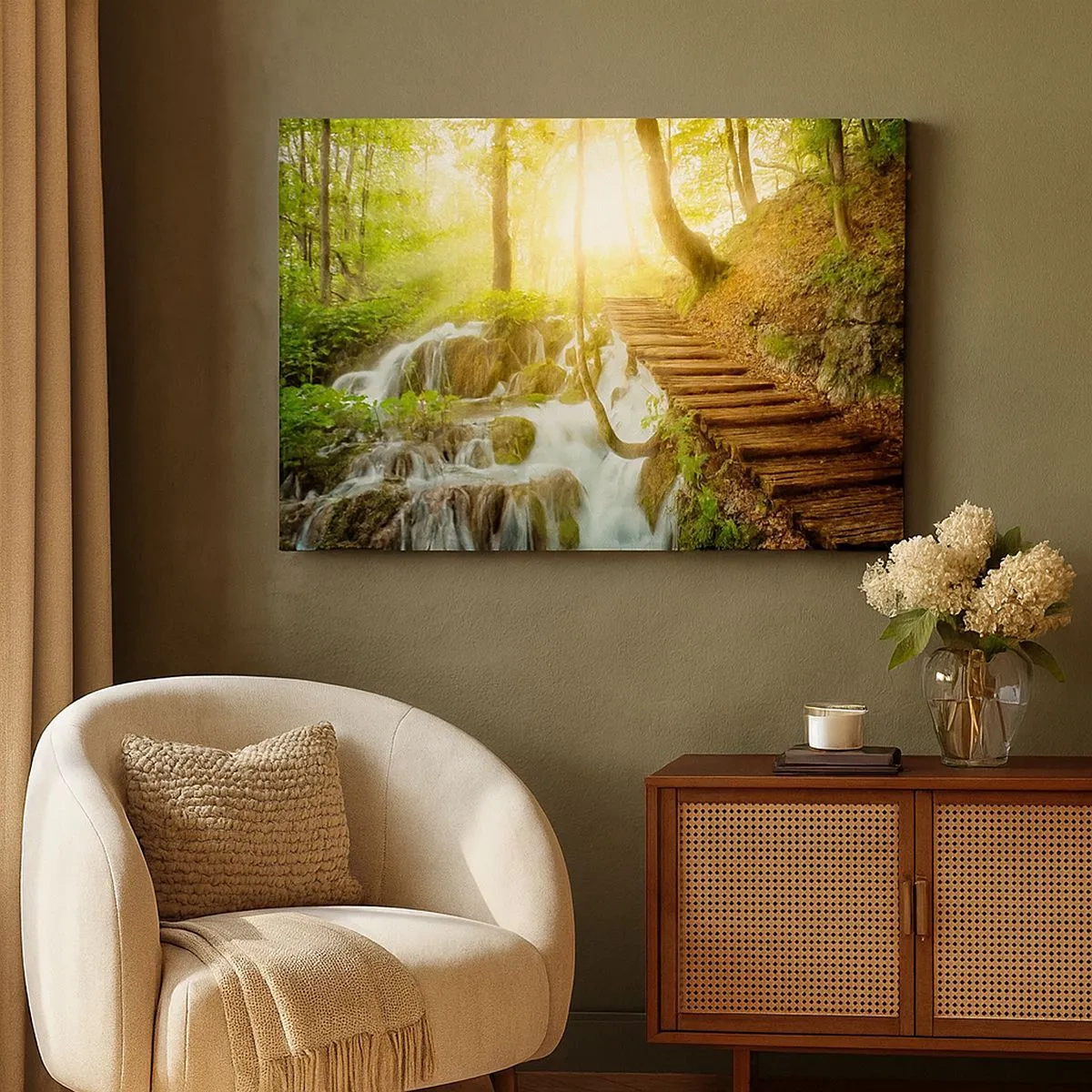 Bild auf Leinwand - Leinwandbild - Waldweg mit Holztreppe am Wasserfall - 70x50cm - Eine ersehnte Kühle - Moderne Wanddekoration für Wohnzimmer und Schlafzimmer ARTTOR