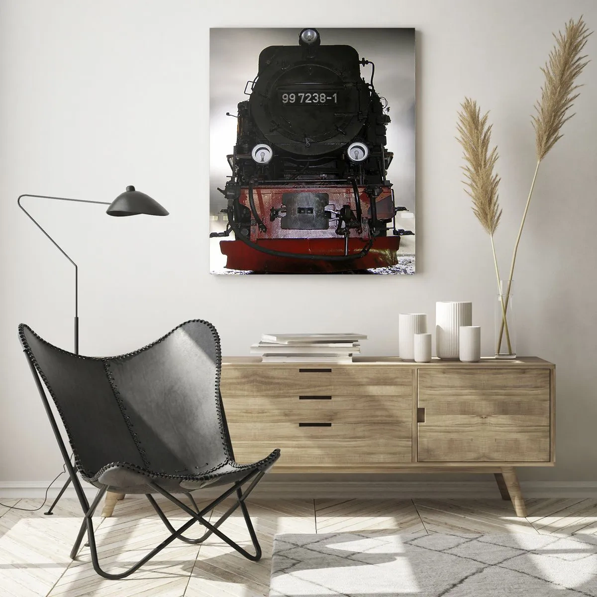 Glasbild - Bild auf glas - Eine Dampflokomotive umgeben von Dampf und Licht - 50x70cm - Er steht und keucht, seufzt und pustet - Moderne Wanddekoration für Wohnzimmer und Schlafzimmer ARTTOR