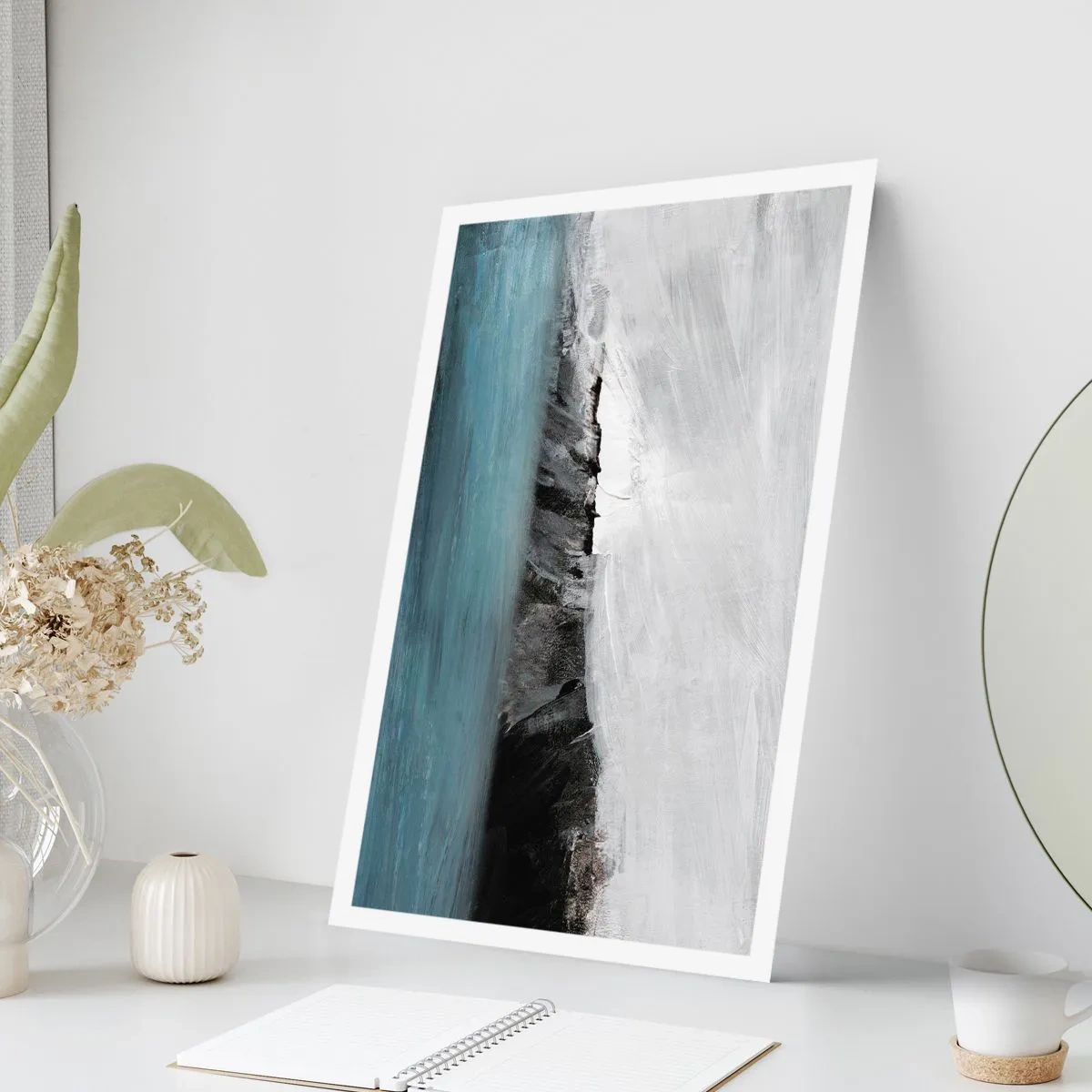 Poster - Abstrakte Komposition einer felsigen Küste und des Ozeans - 50x70cm - Wasser – Erde: Kampf der Naturelemente - Moderne Wanddekoration für Wohnzimmer und Schlafzimmer ARTTOR