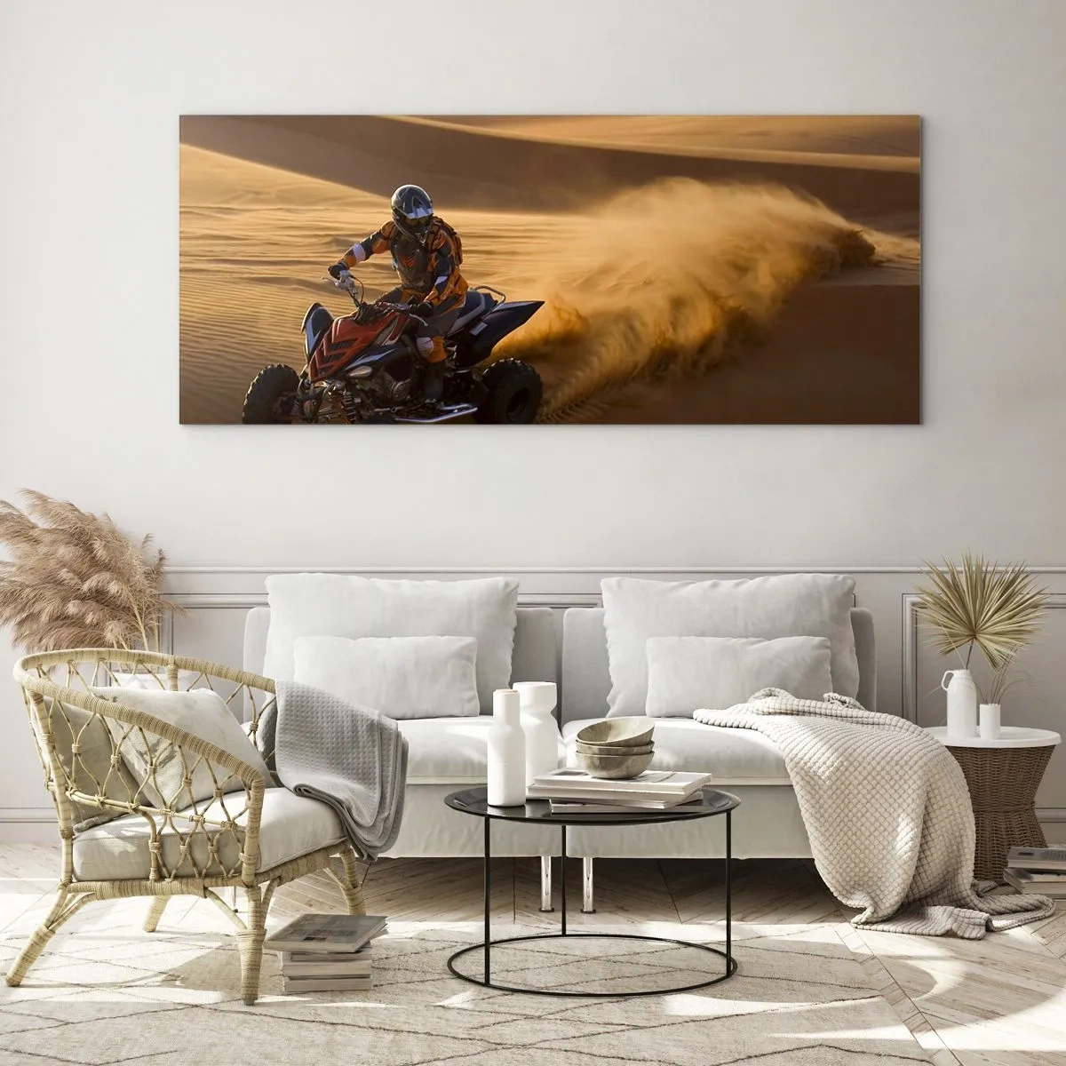 Glasbild - Bild auf glas - Ein Motorradfahrer auf einem Quad rast über die Sanddünen der Wüste - 120x50cm - Auf den Sandwellen - Moderne Wanddekoration für Wohnzimmer und Schlafzimmer ARTTOR