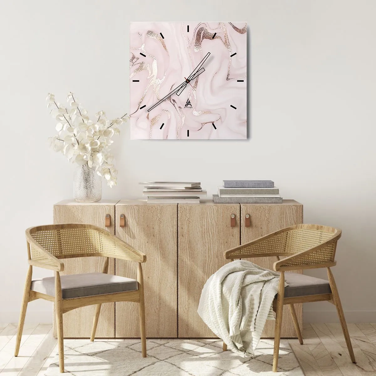 Wanduhr - Glasuhr - Elegante Abstraktion in Rosa- und Goldtönen - 30x30cm - In einem rosa Schal - Moderne Wanddekoration für Wohnzimmer und Schlafzimmer ARTTOR