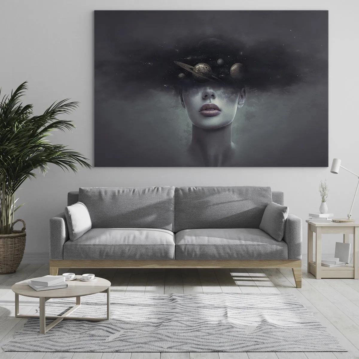 Glasbild - Bild auf glas - Eine Frau mit Planeten als Kopf in einer surrealen Komposition - 120x80cm - Und die Planeten spielen verrückt ... - Moderne Wanddekoration für Wohnzimmer und Schlafzimmer ARTTOR