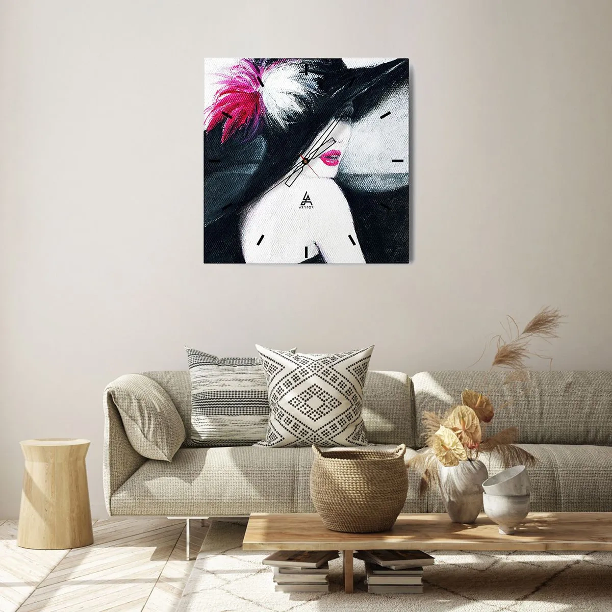 Wanduhr - Glasuhr - Stilvolle Frau mit Federhut - 30x30cm - Immer ein Geheimnis - Moderne Wanddekoration für Wohnzimmer und Schlafzimmer ARTTOR