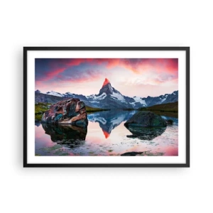 Poster in einem schwarzem Rahmen - Ein Berggipfel spiegelt sich bei Sonnenuntergang in einem See - 70x50cm - Das Herz der Berge ist heiß - Moderne Wanddekoration für Wohnzimmer und Schlafzimmer ARTTOR