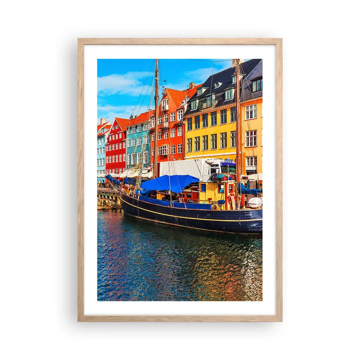 Poster in einem Rahmen aus heller Eiche - Fröhlicher Kai - 50x70 cm