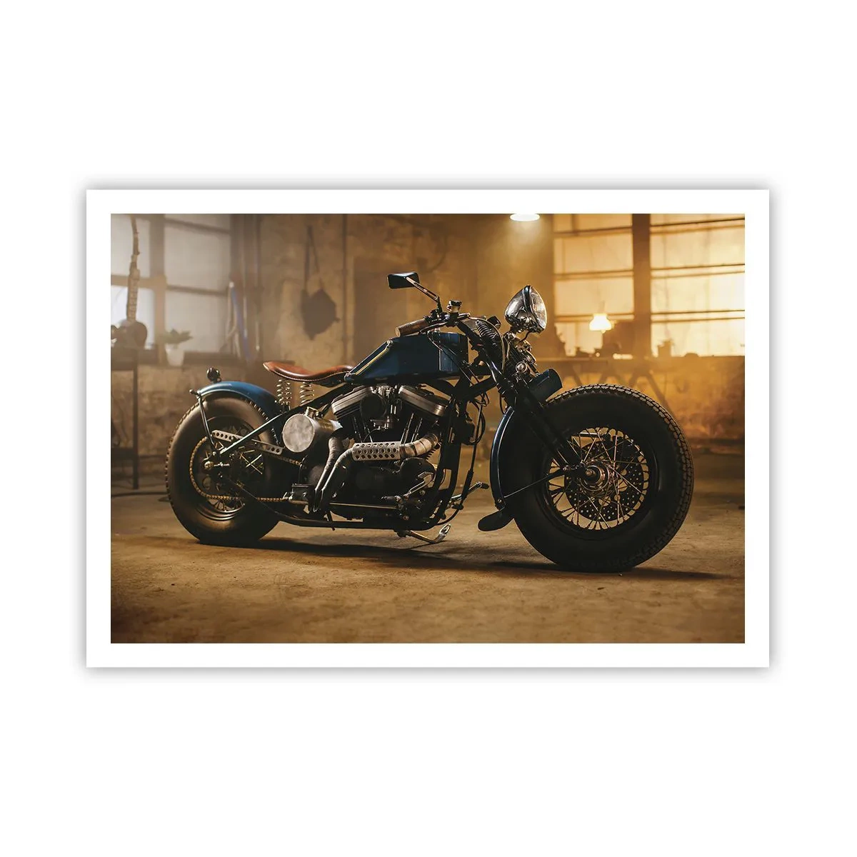 Poster - Ein stylisches Motorrad in einem industriellen Interieur mit warmer Beleuchtung - 100x70cm - Ich kann alles - Moderne Wanddekoration für Wohnzimmer und Schlafzimmer ARTTOR