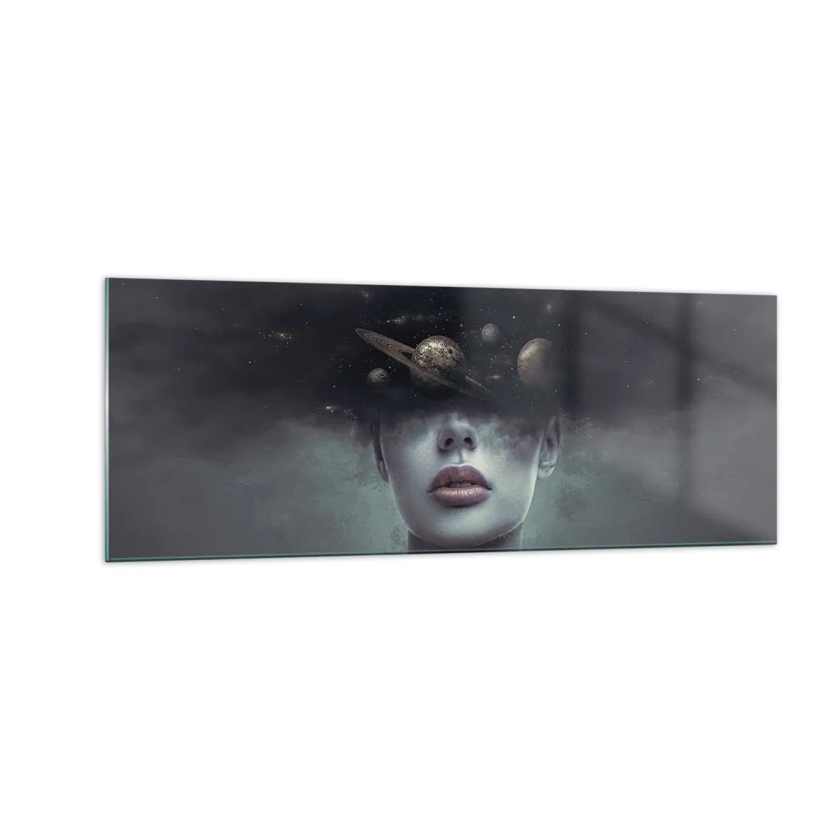 Glasbild - Bild auf glas - Ein Frauengesicht mit einem Planeten- und Weltraummotiv im Hintergrund - 140x50cm - Und die Planeten spielen verrückt ... - Moderne Wanddekoration für Wohnzimmer und Schlafzimmer ARTTOR