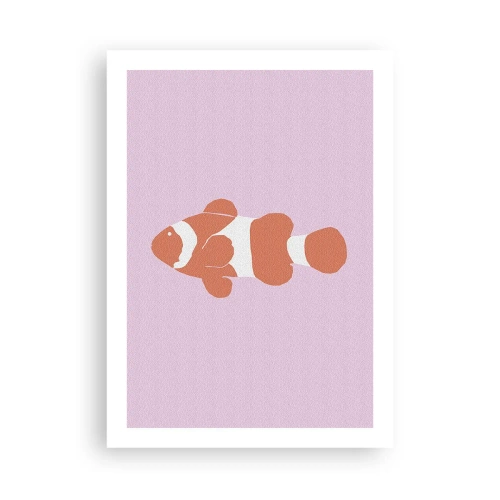Poster - Orangefarbener Clownfisch auf violettem Hintergrund - 50x70cm - In Koralle an Gesicht und Schwanz - Moderne Wanddekoration für Wohnzimmer und Schlafzimmer ARTTOR