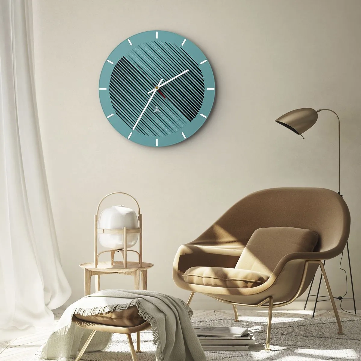 Wanduhr - Glasuhr - Türkisfarbener Hintergrund mit schwarzen diagonalen Linien in geometrischer Anordnung - 30x30cm - Kreis – eine geometrische Variante - Moderne Wanddekoration für Wohnzimmer, Küche und Schlafzimmer ARTTOR