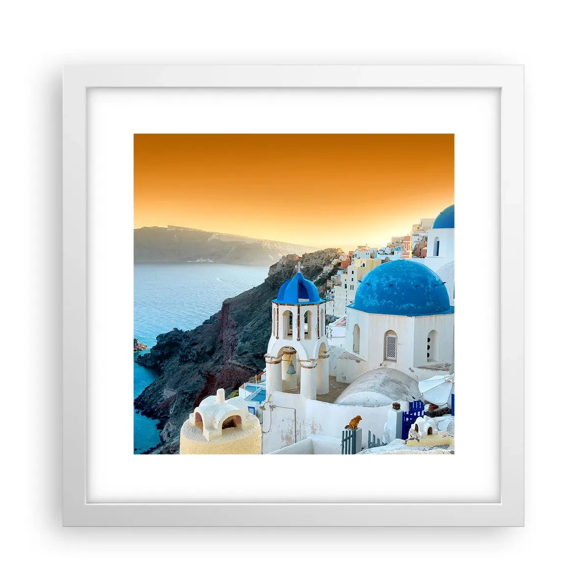 Poster in einem weißen Rahmen - Santorini - an die Felsen gekuschelt - 30x30 cm
