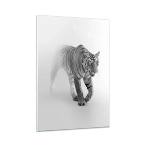 Glasbild - Bild auf glas - Ein Tiger schreitet durch den Nebel, mit subtiler Unschärfe im Hintergrund - 50x70cm - Im Nebel gelauert - Moderne Wanddekoration für Wohnzimmer und Schlafzimmer ARTTOR