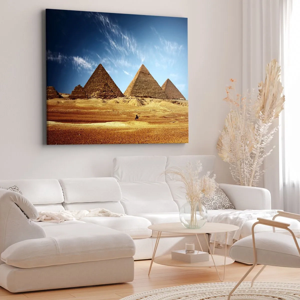 Bild auf Leinwand - Leinwandbild - Die Pyramiden von Gizeh vor blauem Himmel und Wüstenlandschaft - 70x50cm - 40 Jahrhunderte schauen dich an - Moderne Wanddekoration für Wohnzimmer und Schlafzimmer ARTTOR
