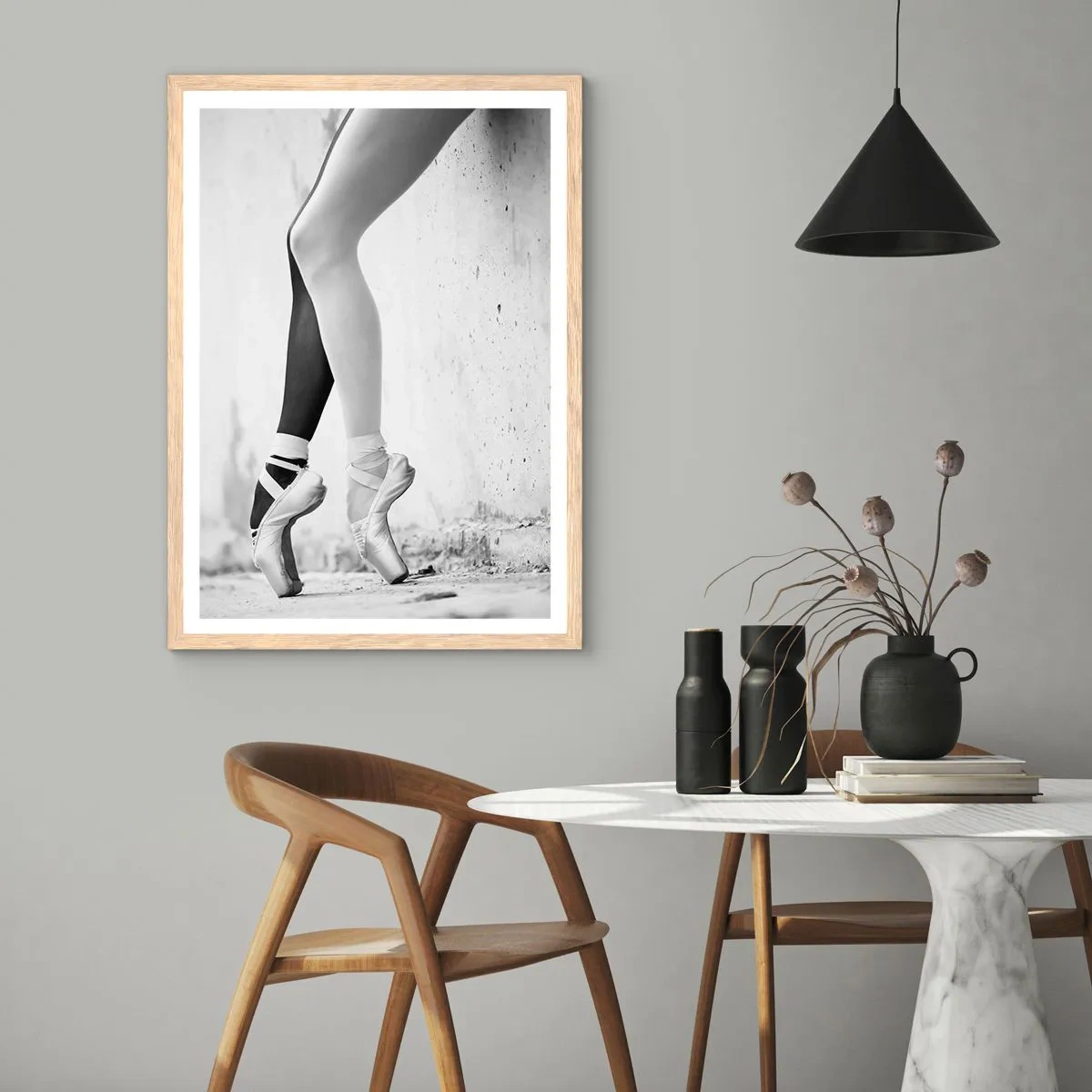 Poster in einem Rahmen aus heller Eiche - Ballerina, voilà! - 40x50 cm