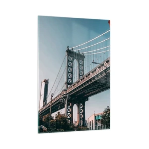 Glasbild - Bild auf glas - Eine Brücke zwischen Gebäuden in einer städtischen Landschaft - 80x120cm - Über den Wellen der Stadt - Moderne Wanddekoration für Wohnzimmer und Schlafzimmer ARTTOR