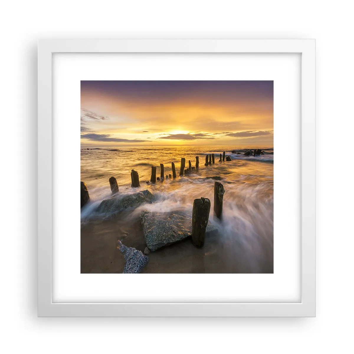 Poster in einem weißen Rahmen - Die raue Schönheit der Ostsee - 30x30 cm