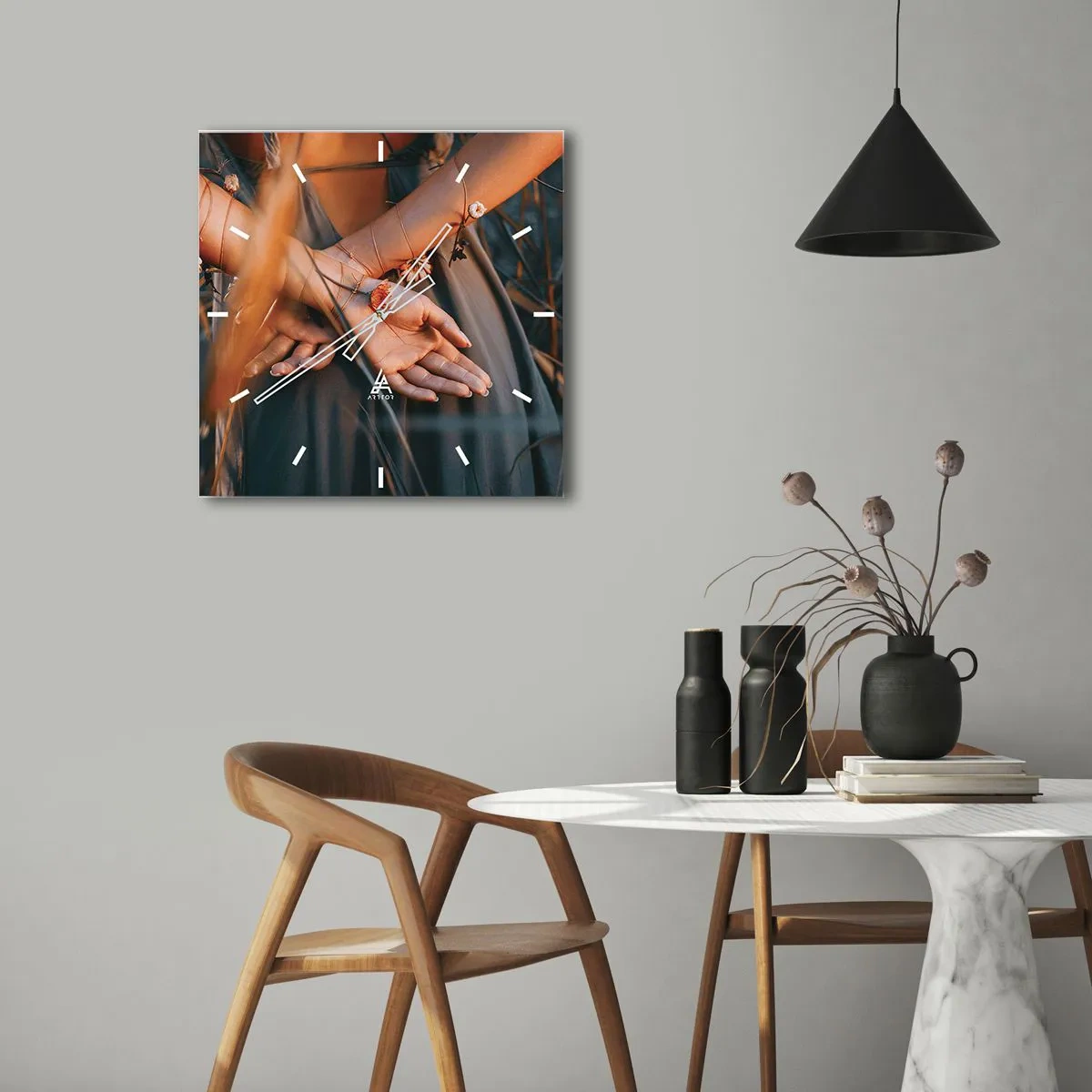 Wanduhr - Glasuhr - Verbunden mit der Natur - 30x30 cm