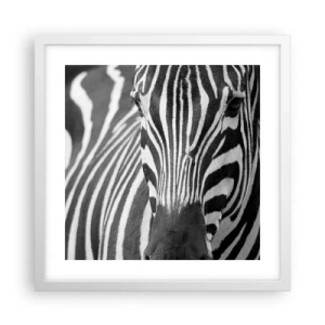 Poster in einem weißen Rahmen - Die Welt ist schwarz und weiß - 40x40 cm