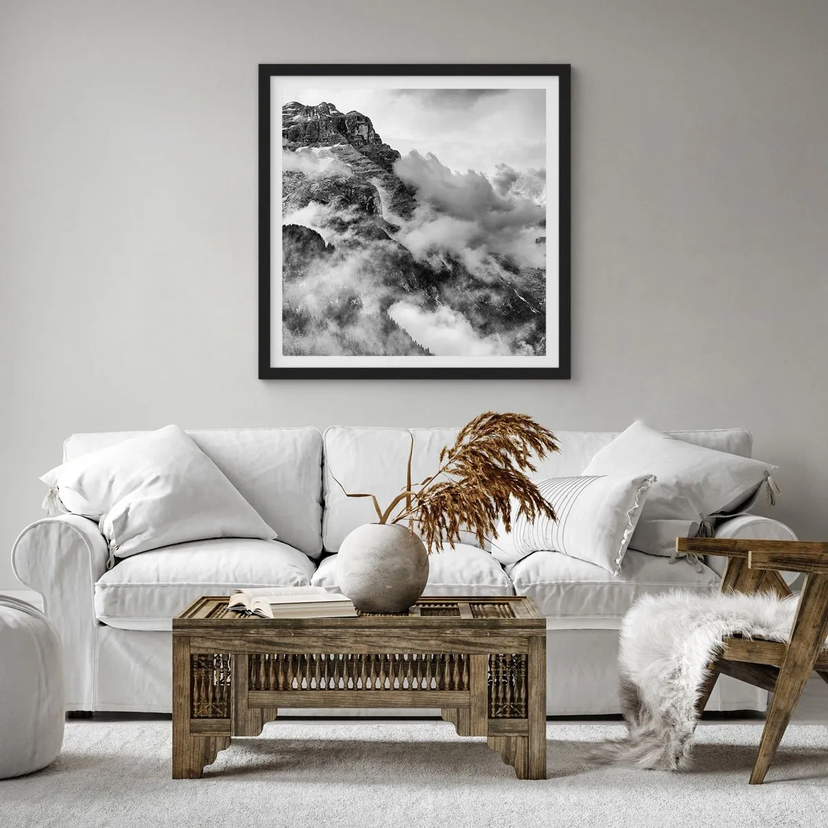 Poster in einem schwarzem Rahmen - Schön und grausam - 50x50 cm