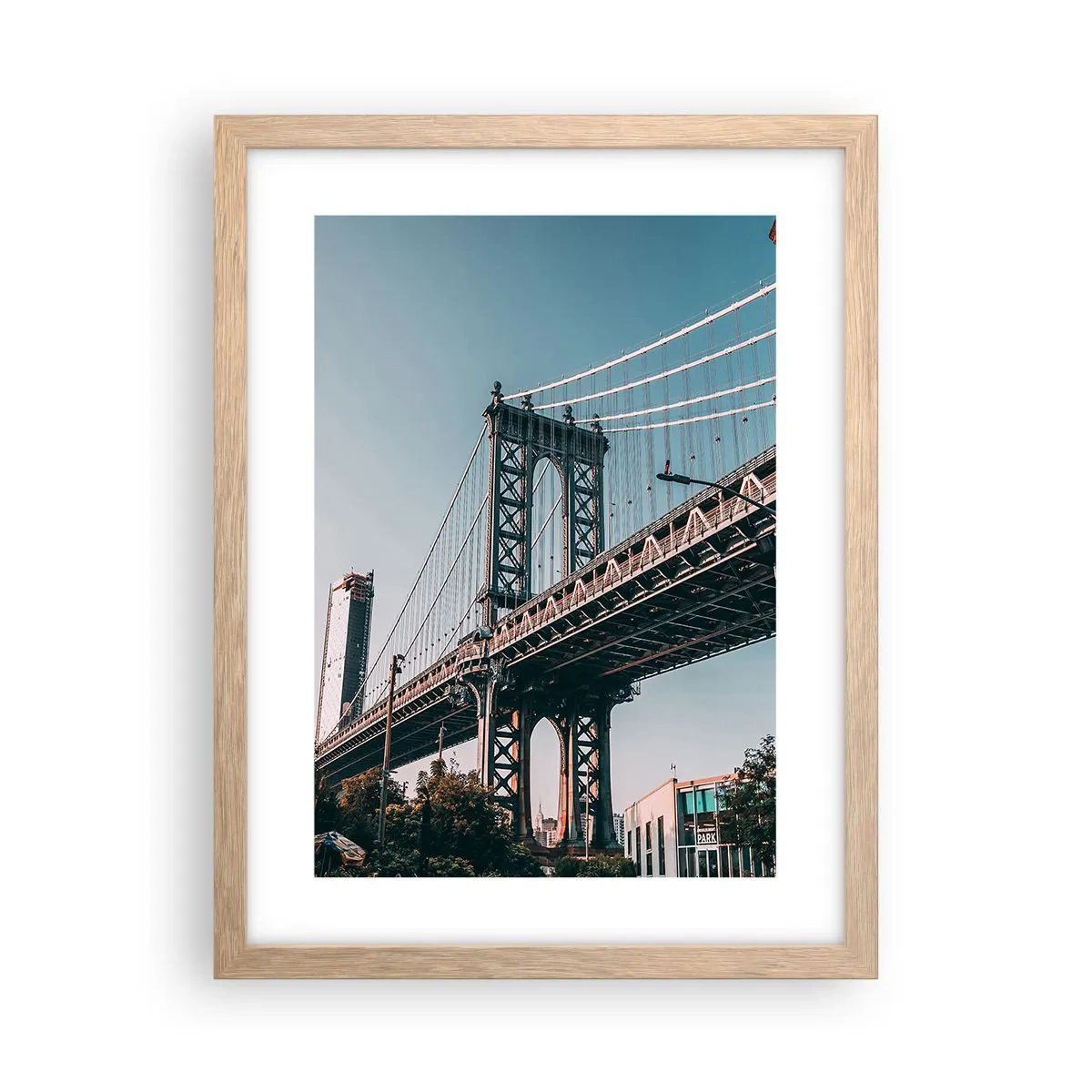 Poster in einem Rahmen aus heller Eiche - Über den Wellen der Stadt - 30x40 cm