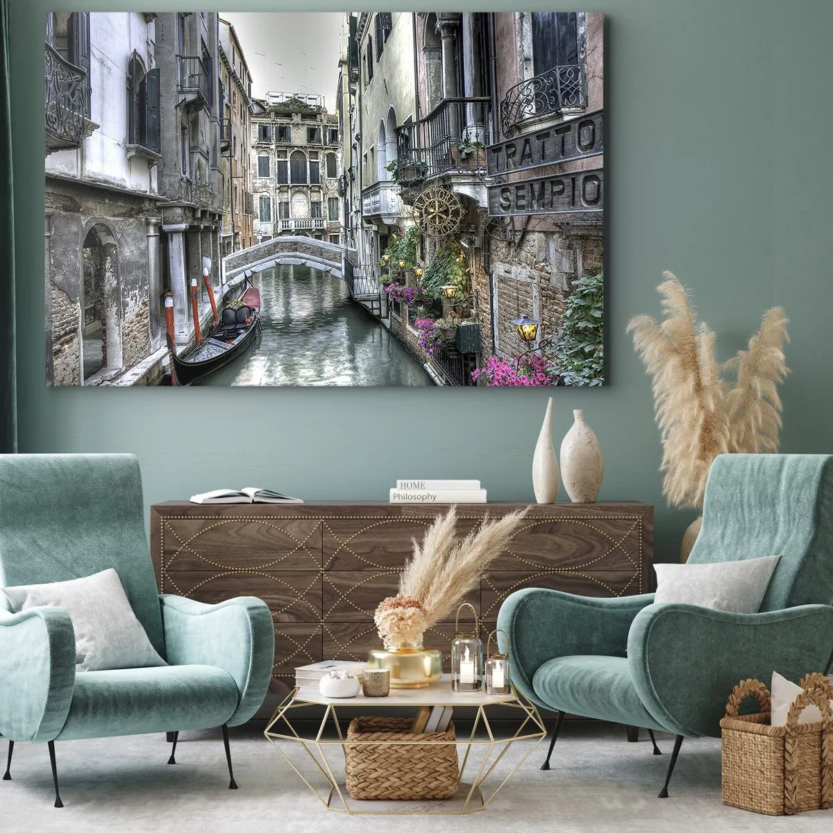 Bild auf Leinwand - Leinwandbild - Venezianischer Kanal mit Gondel und Steinbrücke - 120x80cm - Seit Jahrhunderten in stiller Besinnung - Moderne Wanddekoration für Wohnzimmer und Schlafzimmer ARTTOR