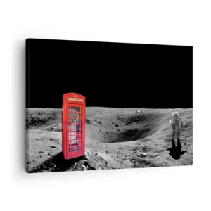 Bild auf Leinwand - Leinwandbild - Rote Telefonzelle auf dem Mond - 70x50cm - Ein kosmischer Witz - Moderne Wanddekoration für Wohnzimmer und Schlafzimmer ARTTOR