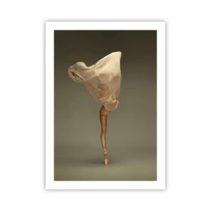Poster - Eine tanzende Ballerina, umgeben von zartem Stoff, in einer subtilen Pose. - 50x70cm - Es wird bald auffliegen - Moderne Wanddekoration für Wohnzimmer und Schlafzimmer ARTTOR