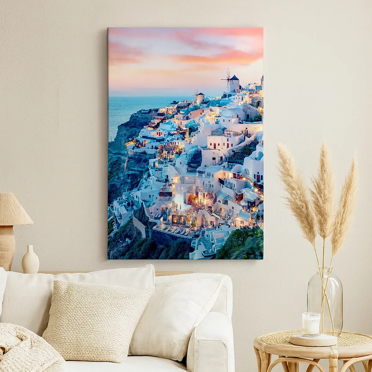 Bild auf Leinwand - Leinwandbild - Santorini bei Sonnenuntergang mit weißen Gebäuden auf dem Hügel - 50x70cm - Dein toller griechischer Urlaub - Moderne Wanddekoration für Wohnzimmer und Schlafzimmer ARTTOR