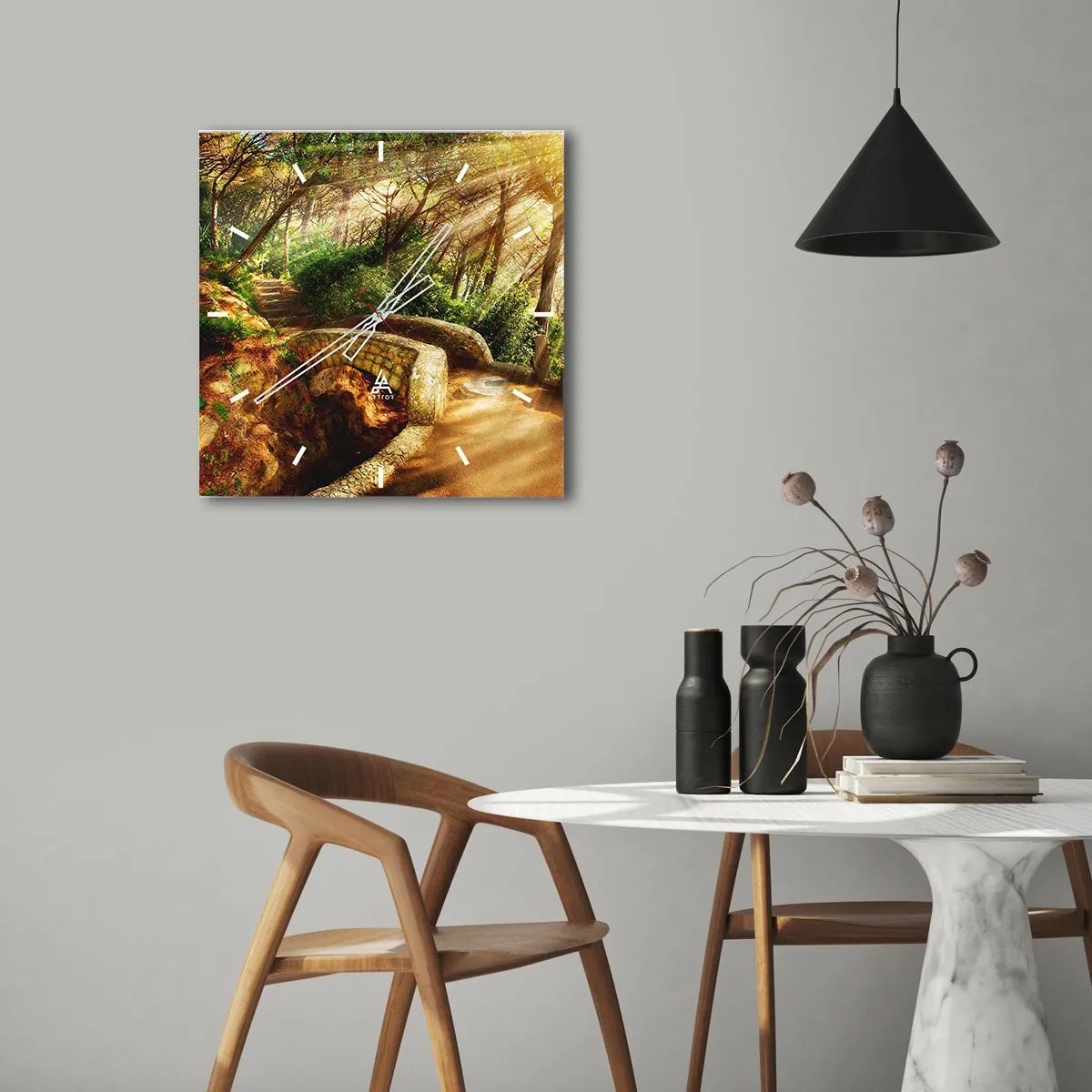 Wanduhr - Glasuhr - Direkt von der Brücke in den Märchenwald - 30x30 cm