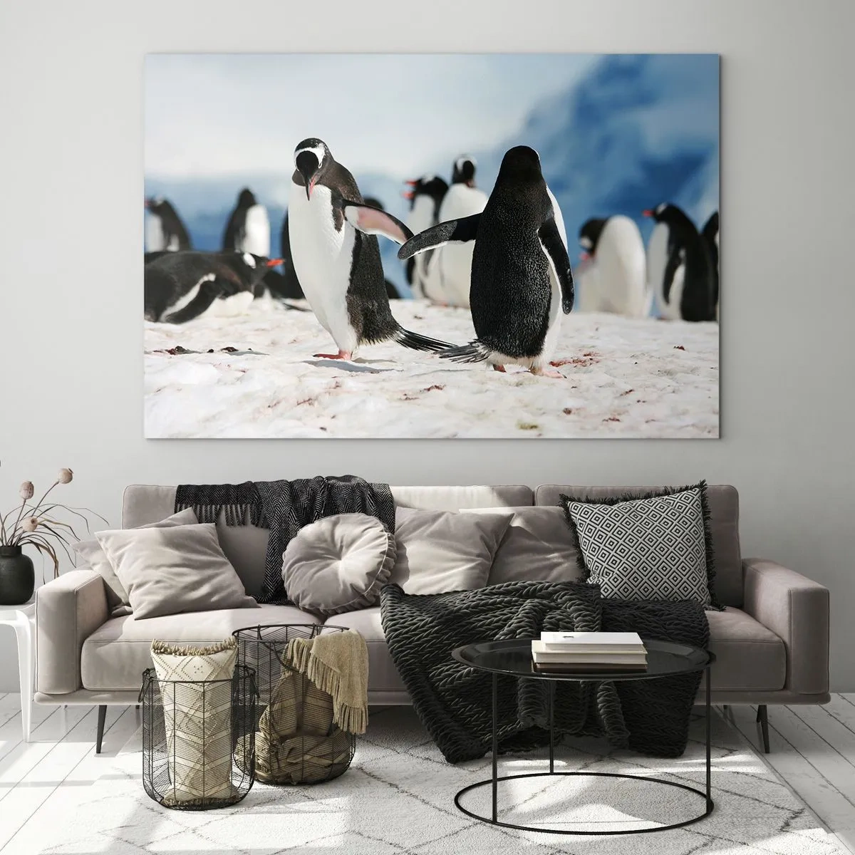 Glasbild - Bild auf glas - Pinguine im Schnee in einer Polarlandschaft - 120x80cm - Tanzen im Schnee - Moderne Wanddekoration für Wohnzimmer und Schlafzimmer ARTTOR