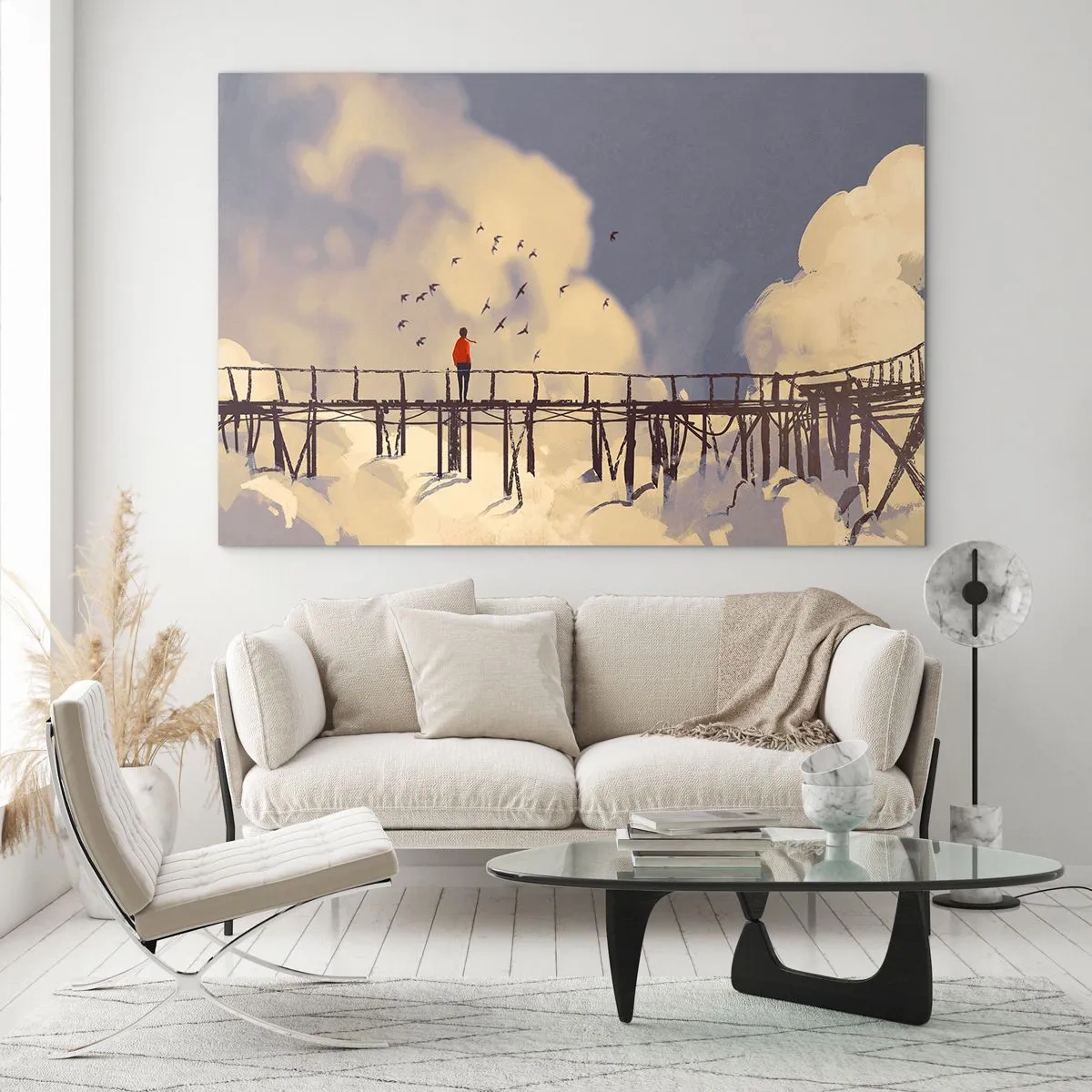 Glasbild - Bild auf glas - Ein Mann auf einer Holzbrücke, umgeben von Wolken - 70x50cm - Blaue Sehnsucht - Moderne Wanddekoration für Wohnzimmer und Schlafzimmer ARTTOR